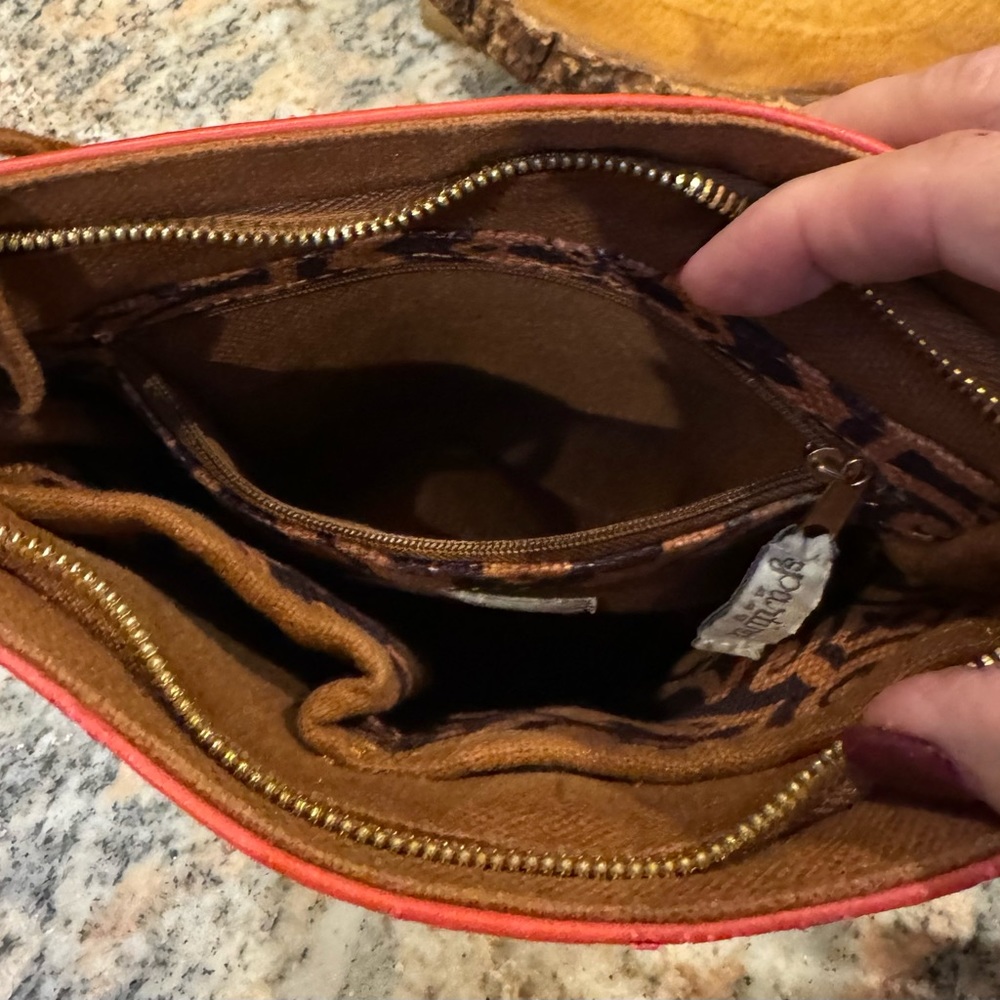 Spartina 449 brown and orange purse. Can be used as crossbody. - Picture 13 of 16